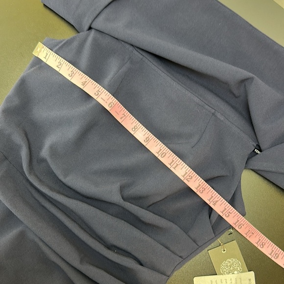 Vince Camuto Navy Off The Shoulder Sheath Dress Size 6 Ruching Elegant Cocktail - Picture 13 of 14